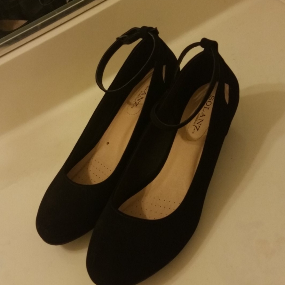 Small Wedged Black Heels